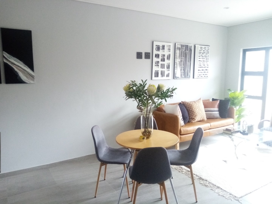 2 Bedroom Property for Sale in Table View Western Cape